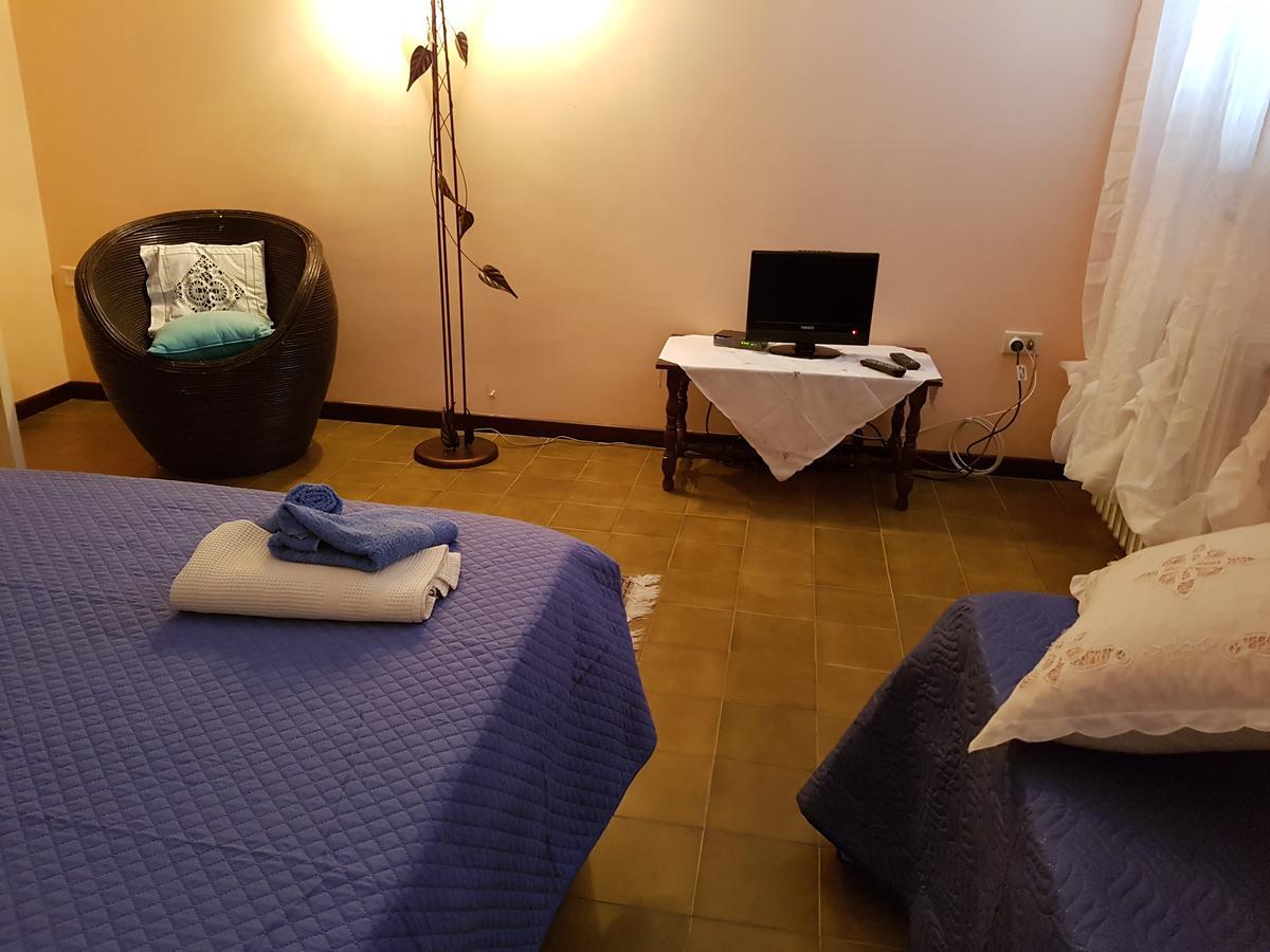 Relais Villa Lama Boutique Hotel Taranto Bagian luar foto