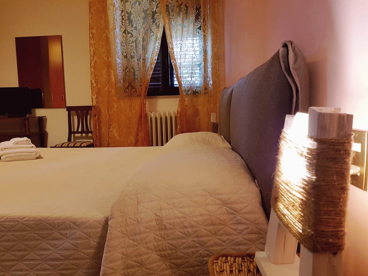 Relais Villa Lama Boutique Hotel Taranto Bagian luar foto